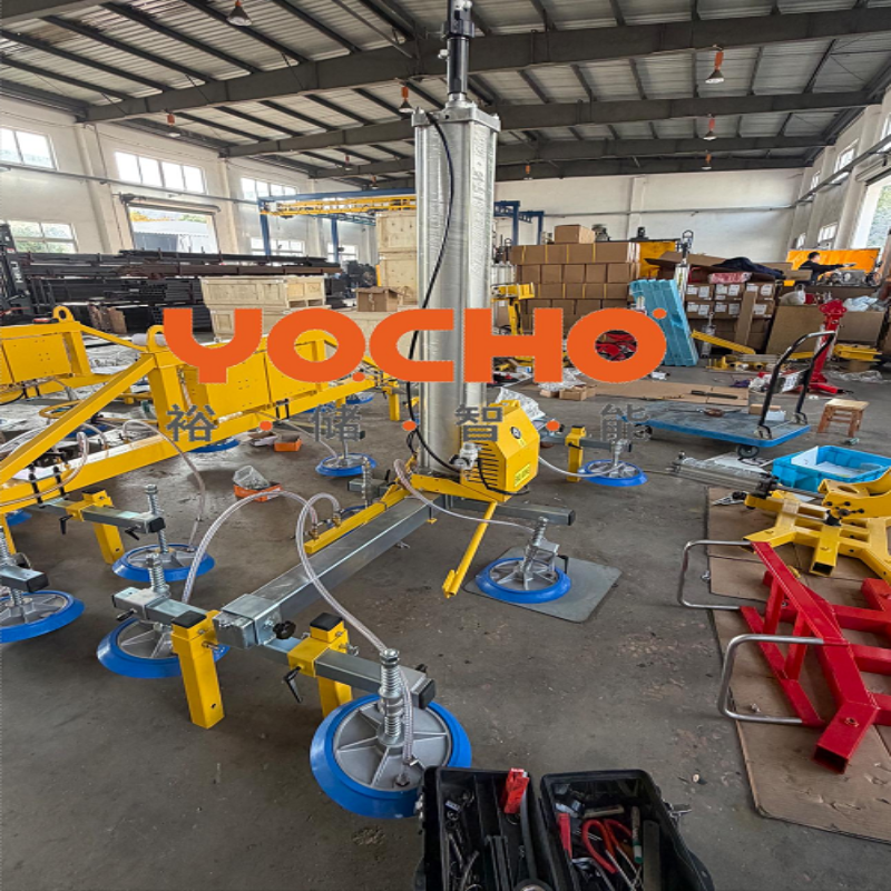 Linyi Yocho entrega manipuladores elétricos personalizados para a Espanha, capacitando o manuseio inteligente de painéis